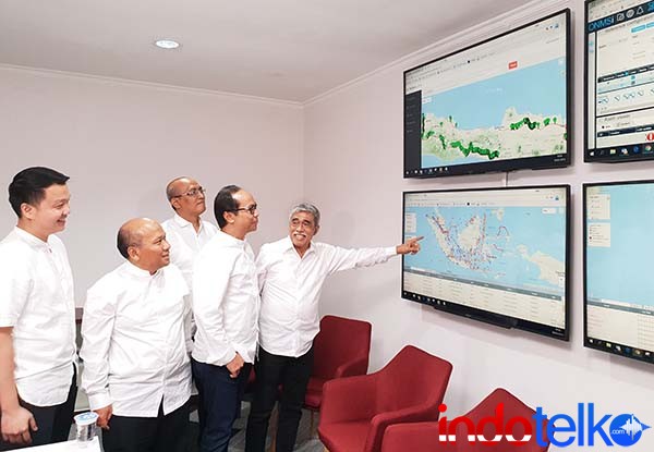 Triasmitra Genjot Bisnis Managed Service Kabel Laut dan Darat